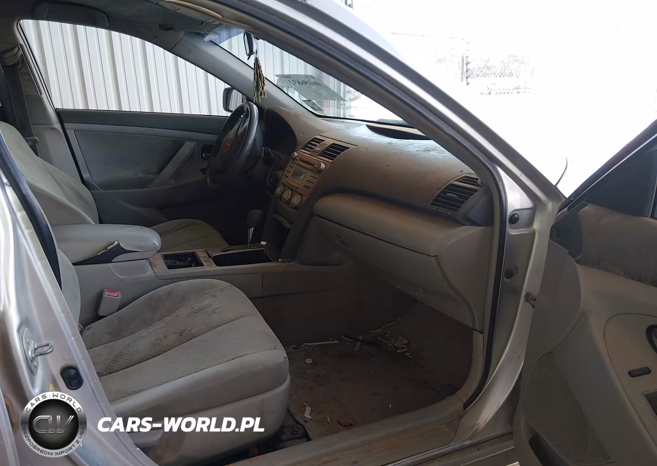 2010 Toyota Camry Le VIN:4T1BF3EK3AU085134 - 5