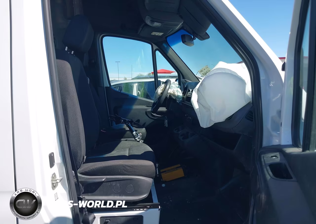 2022 Mercedes-Benz Sprinter 2500 Standard Roof I4 Diesel VIN:W1Y4DBHY3NT091004 - 5