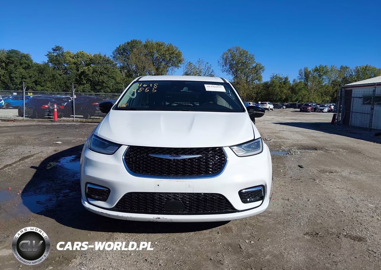 2024 Chrysler Pacifica Hybrid Select VIN:2C4RC1S71RR198301 - 12