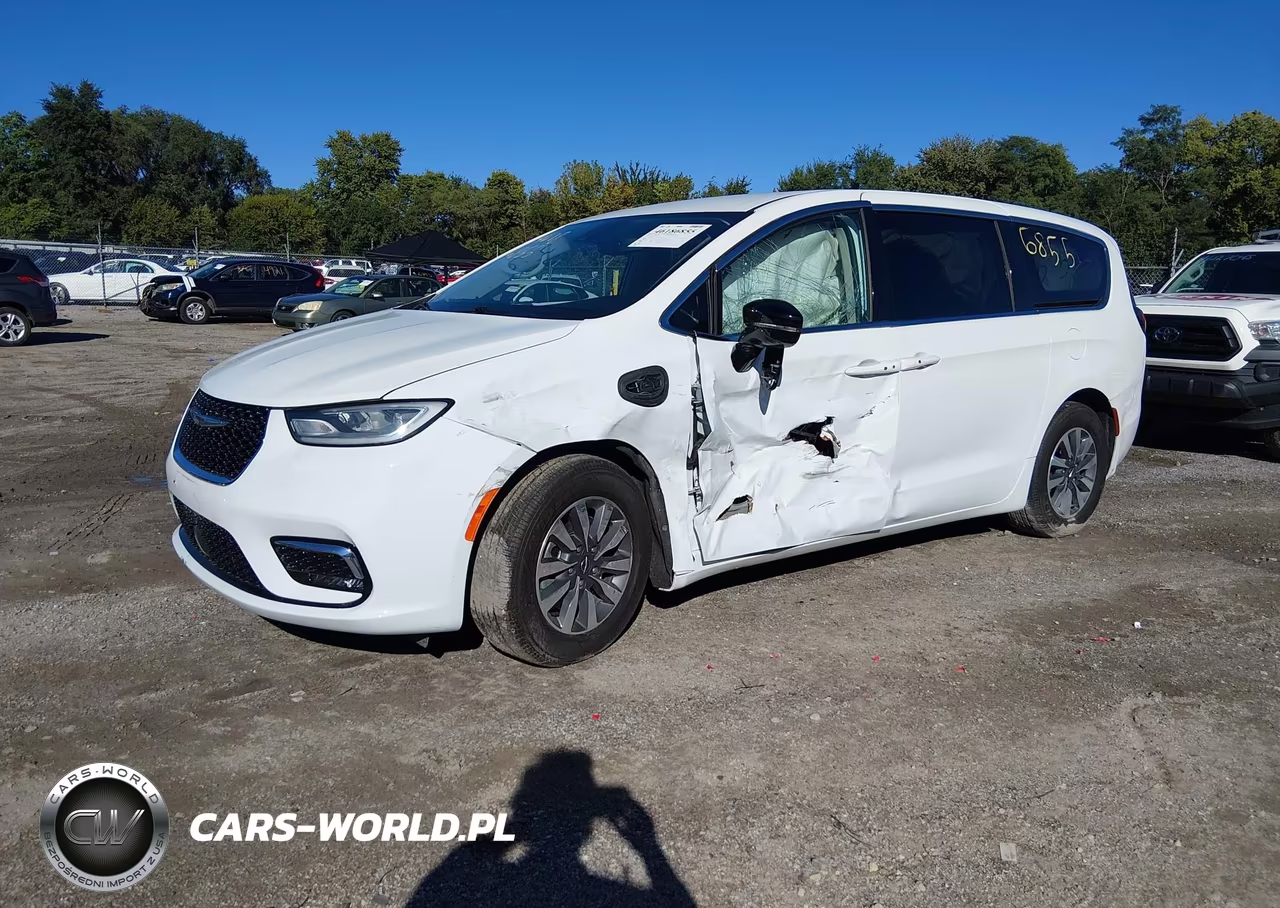 2024 Chrysler Pacifica Hybrid Select VIN:2C4RC1S71RR198301 - 2