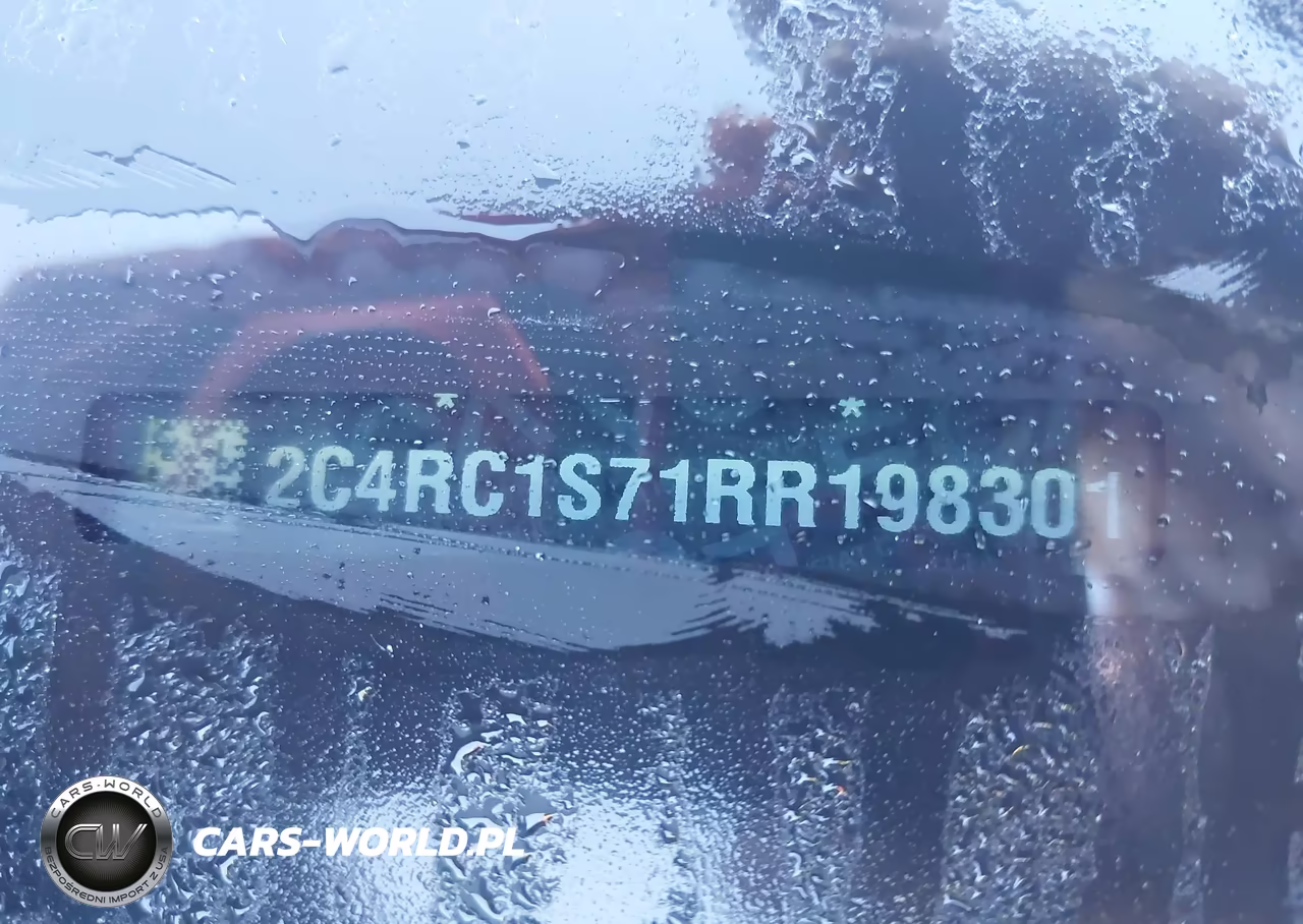 2024 Chrysler Pacifica Hybrid Select VIN:2C4RC1S71RR198301 - 9