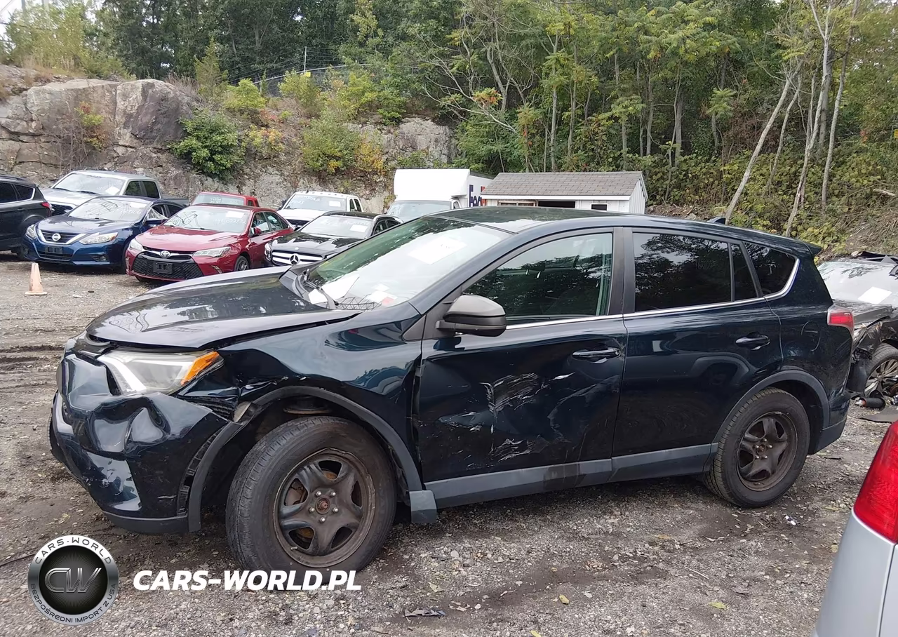 2018 Toyota Rav4 Le VIN:2T3BFREV1JW836140 - 15