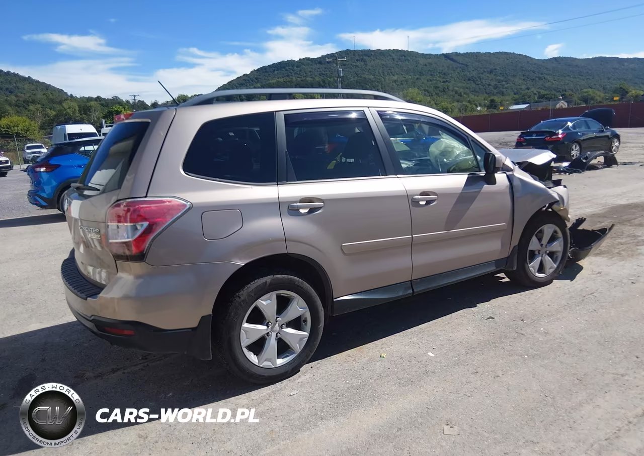 2015 Subaru Forester 2.5I Premium VIN:JF2SJADC7FH554776 - 4