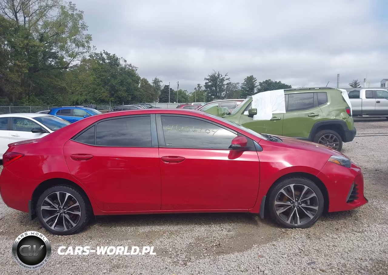 2019 Toyota Corolla Se VIN:2T1BURHE0KC128815 - 13