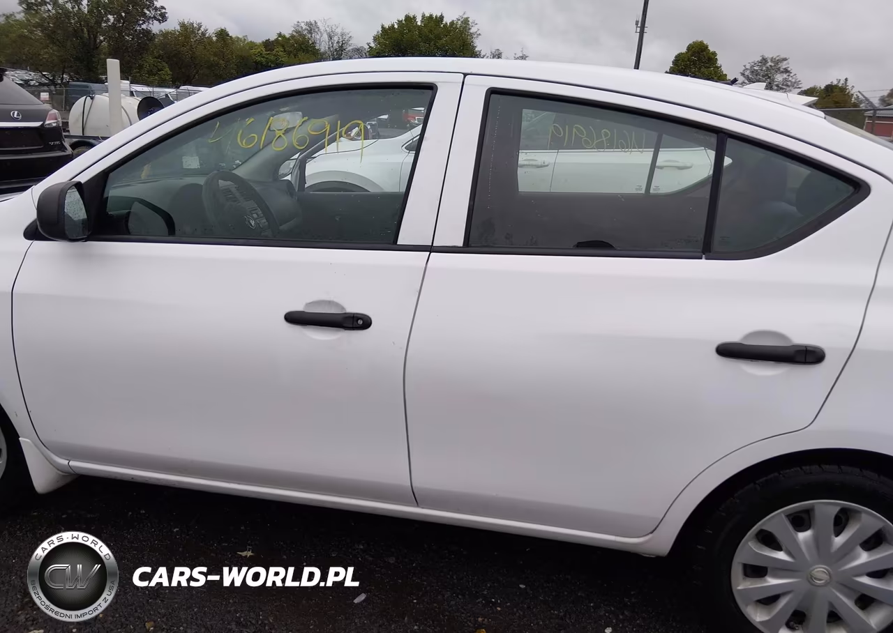 2013 Nissan Versa S VIN:3N1CN7AP5DL829564 - 15