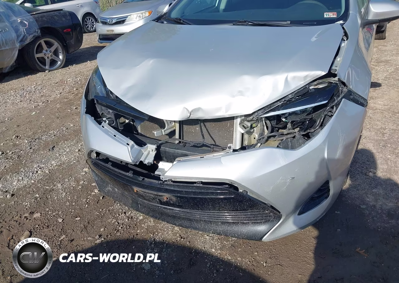 2019 Toyota Corolla Le VIN:5YFBURHE7KP874016 - 6