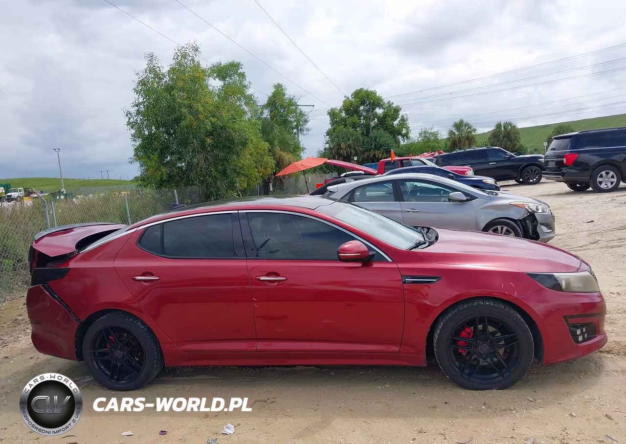 2015 Kia Optima Lx VIN:5XXGM4A70FG410911 - 13