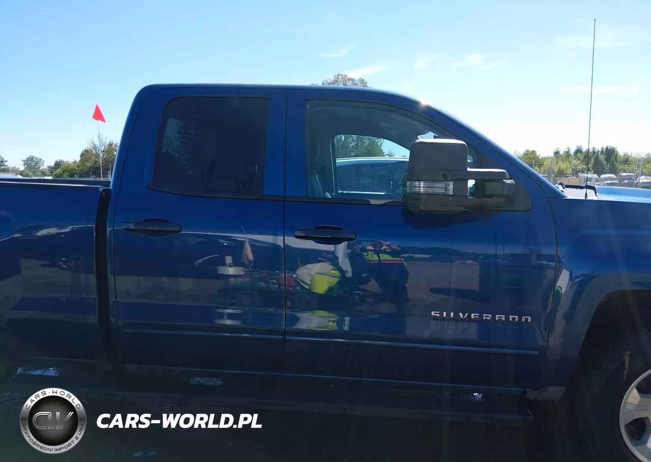 2017 Chevrolet Silverado 1500 2Lt VIN:1GCVKREC3HZ114542 - 13