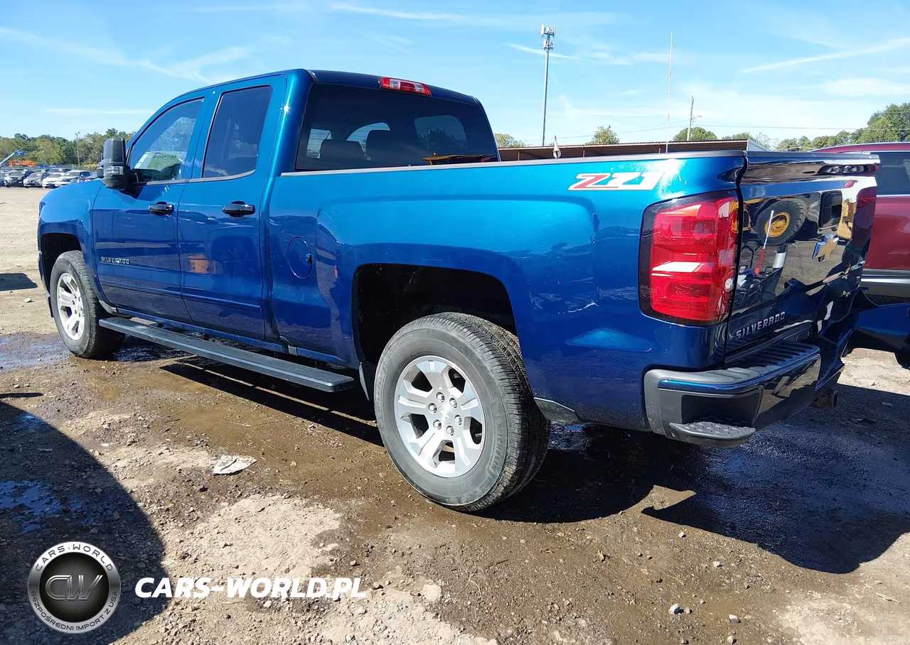 2017 Chevrolet Silverado 1500 2Lt VIN:1GCVKREC3HZ114542 - 3