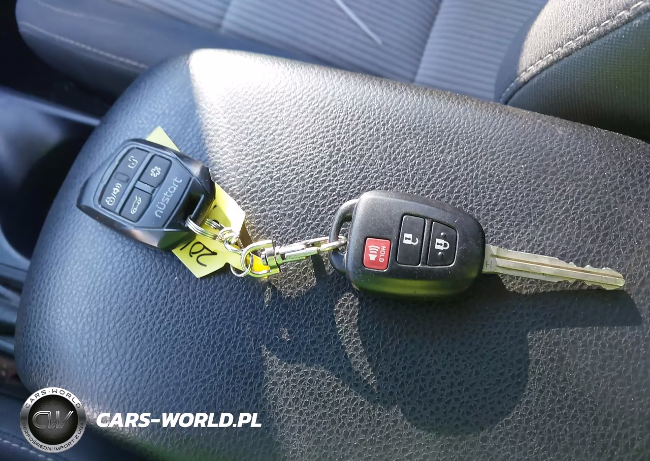 2015 Toyota Rav4 Xle VIN:2T3RFREV1FW299307 - 11