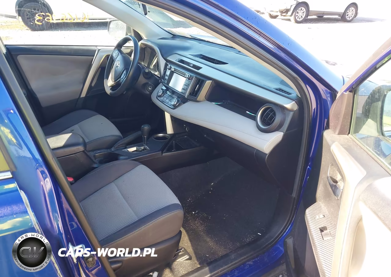 2015 Toyota Rav4 Xle VIN:2T3RFREV1FW299307 - 5