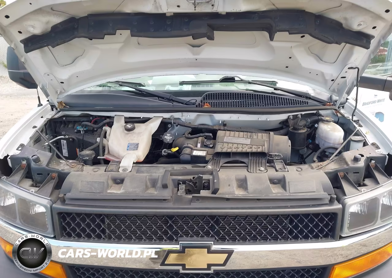 2020 Chevrolet Express Cutaway Work Van VIN:1GB3GRCG1L1263087 - 5