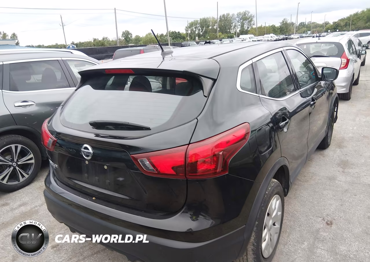 2019 Nissan Rogue Sport S VIN:JN1BJ1CP7KW241772 - 4