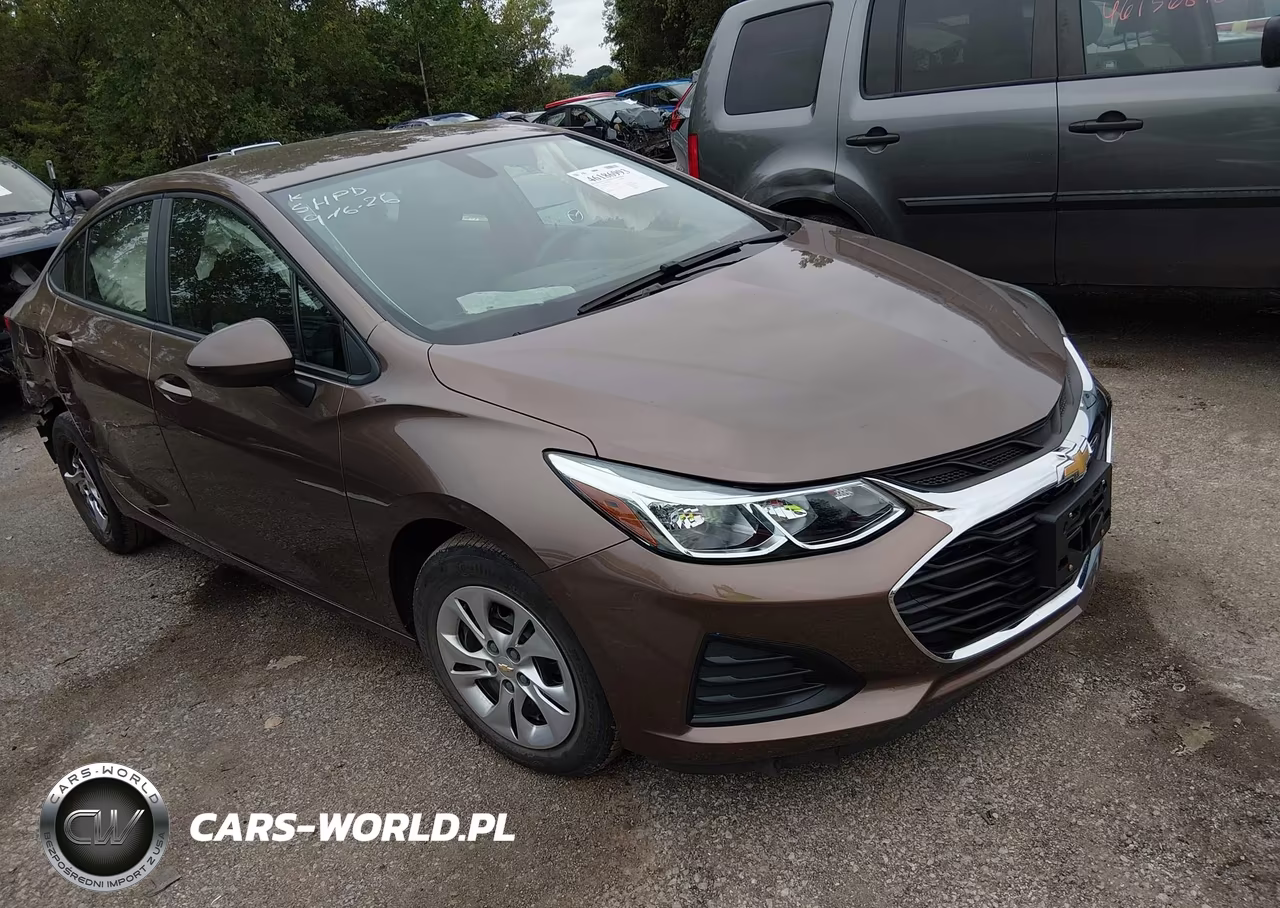2019 Chevrolet Cruze Ls – zdjęcie 1 z 16