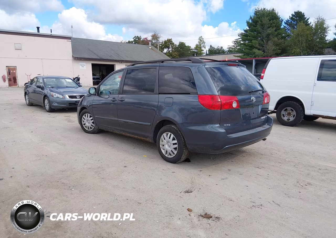 2006 Toyota Sienna Le VIN:5TDZA23C76S502483 - 3