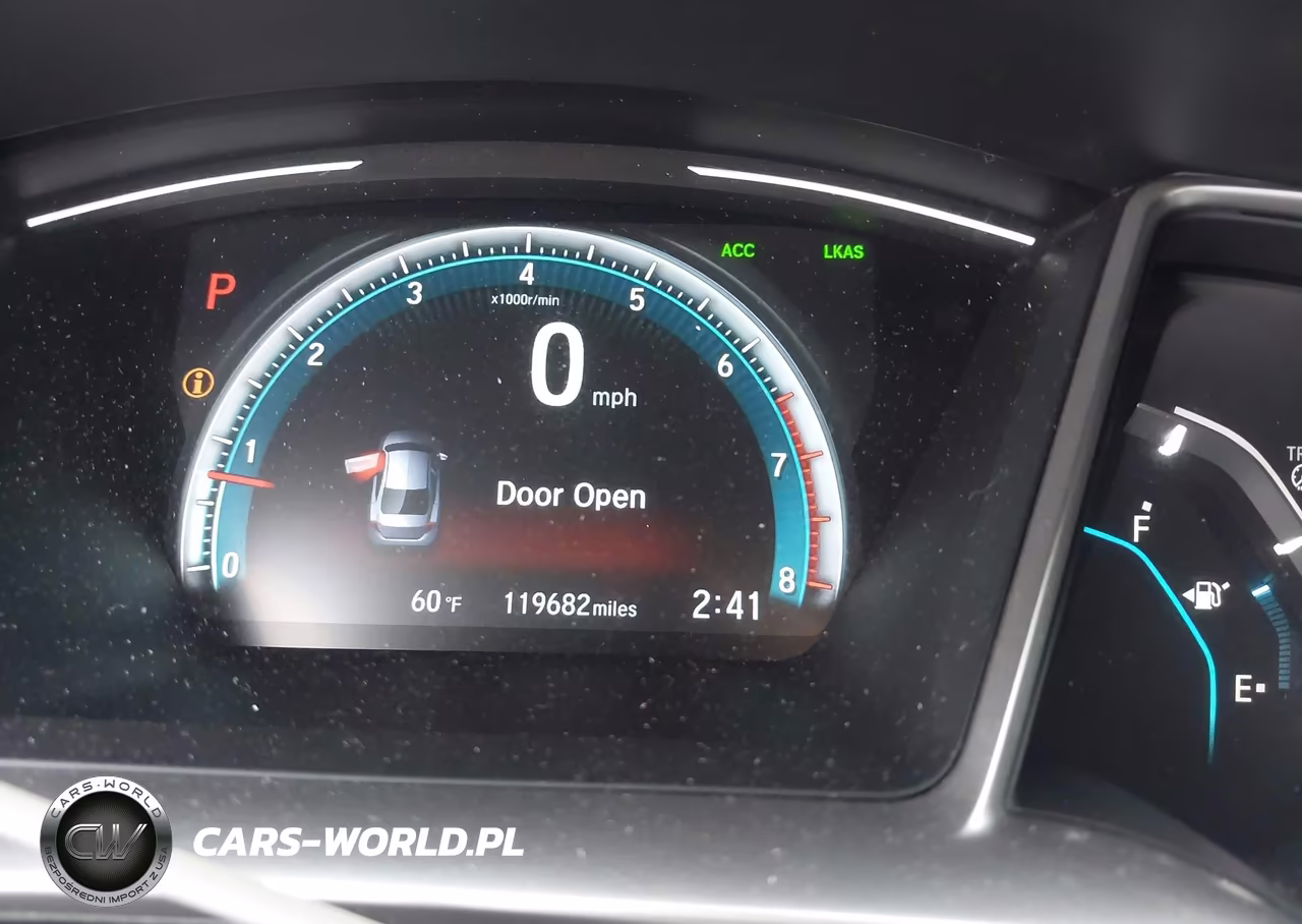 2018 Honda Civic Touring VIN:JHMFC1F99JX035138 - 15