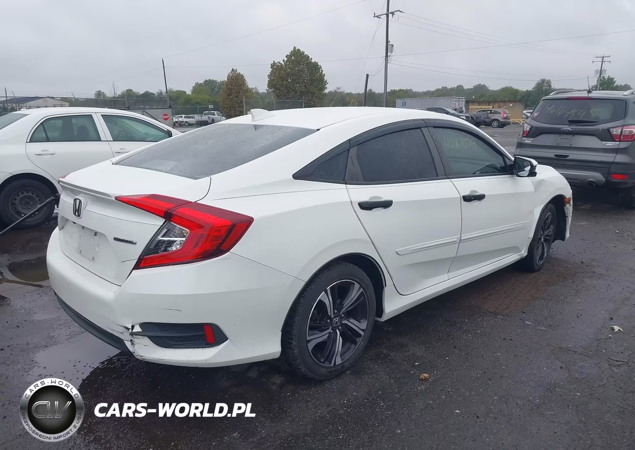 2018 Honda Civic Touring VIN:JHMFC1F99JX035138 - 4
