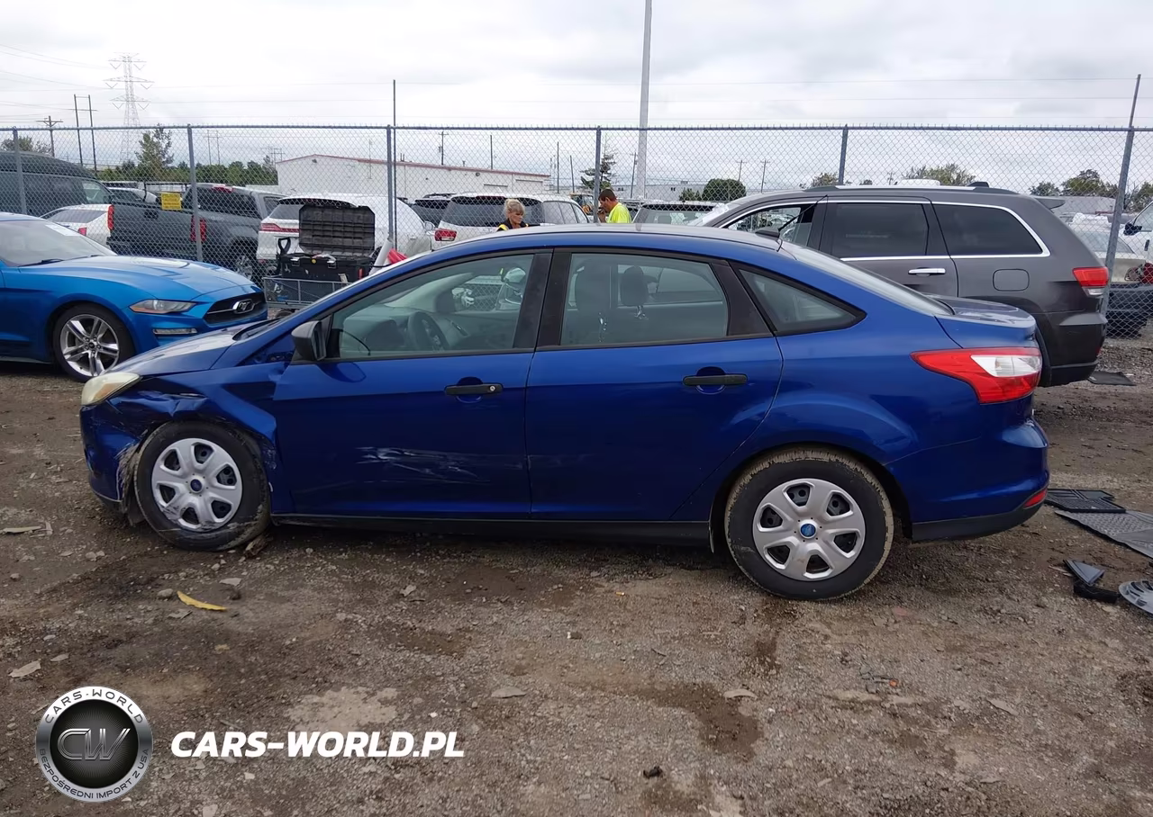 2012 Ford Focus S VIN:1FAHP3E2XCL220944 - 15