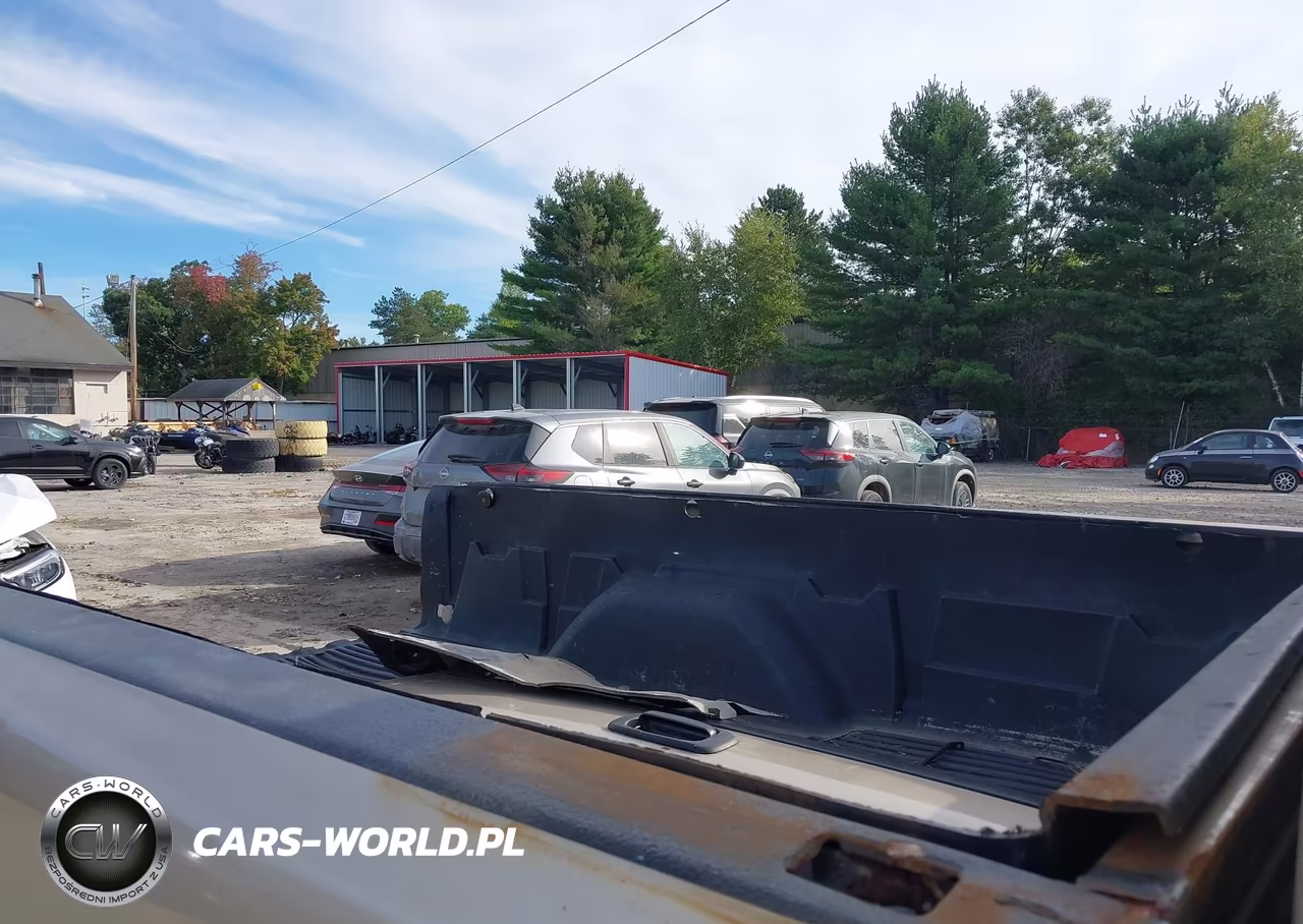 2004 Chevrolet Silverado 2500Hd Work Truck VIN:1GCHK24UX4E116756 - 8