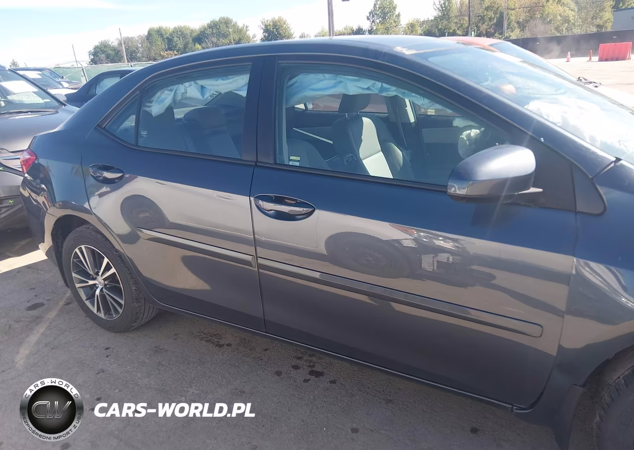 2019 Toyota Corolla Le VIN:2T1BURHEXKC186169 - 13