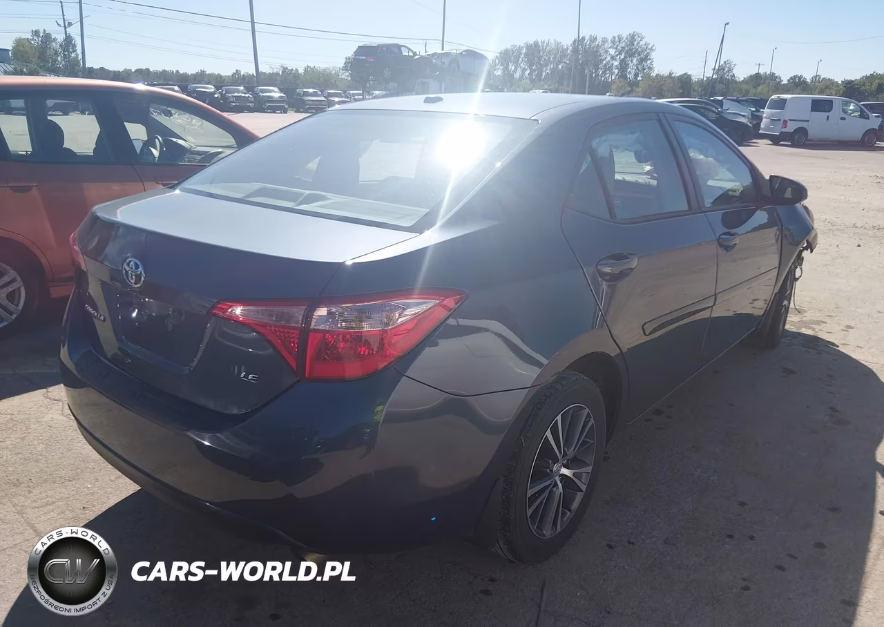 2019 Toyota Corolla Le VIN:2T1BURHEXKC186169 - 4