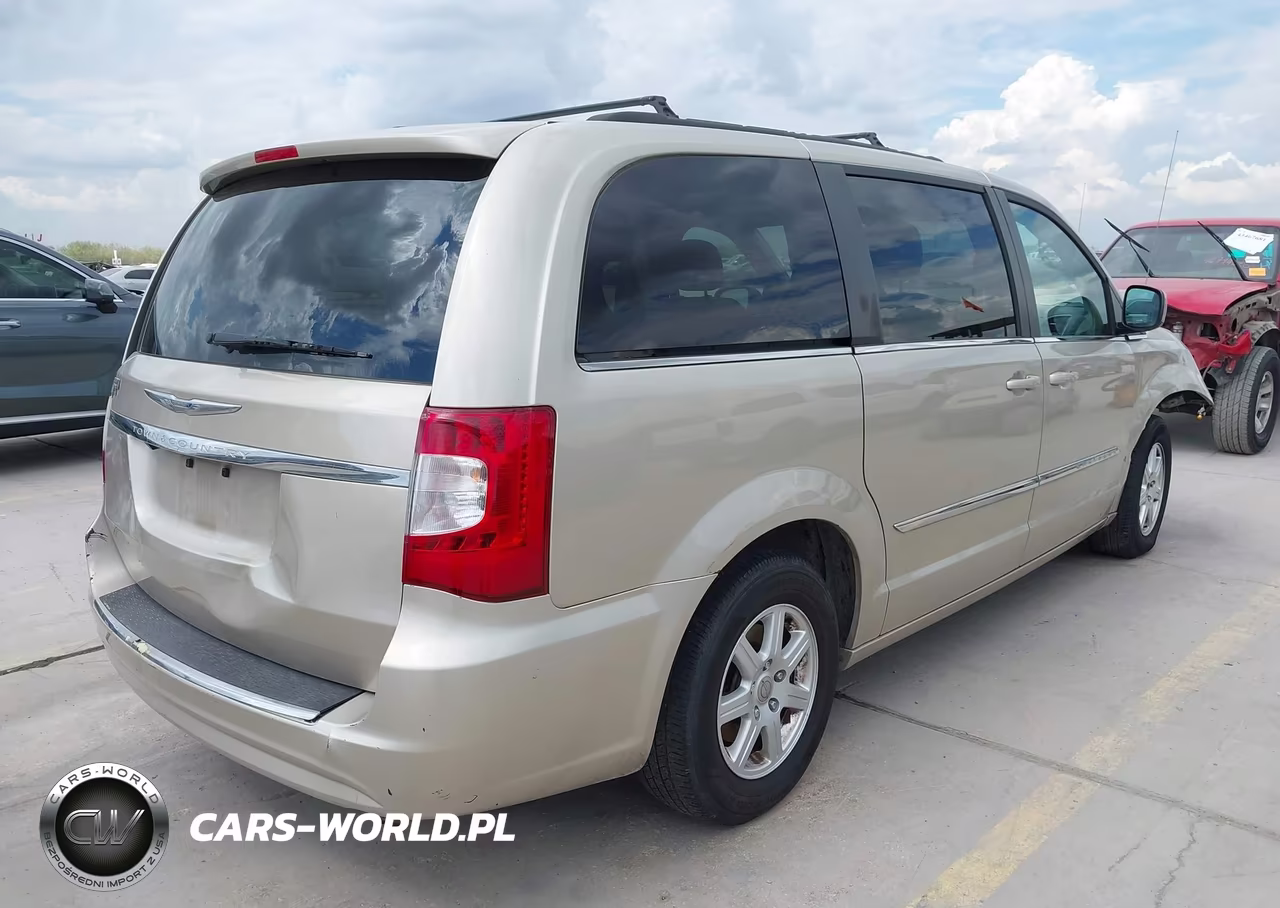 2013 Chrysler Town & Country Touring VIN:2C4RC1BG7DR519430 - 4