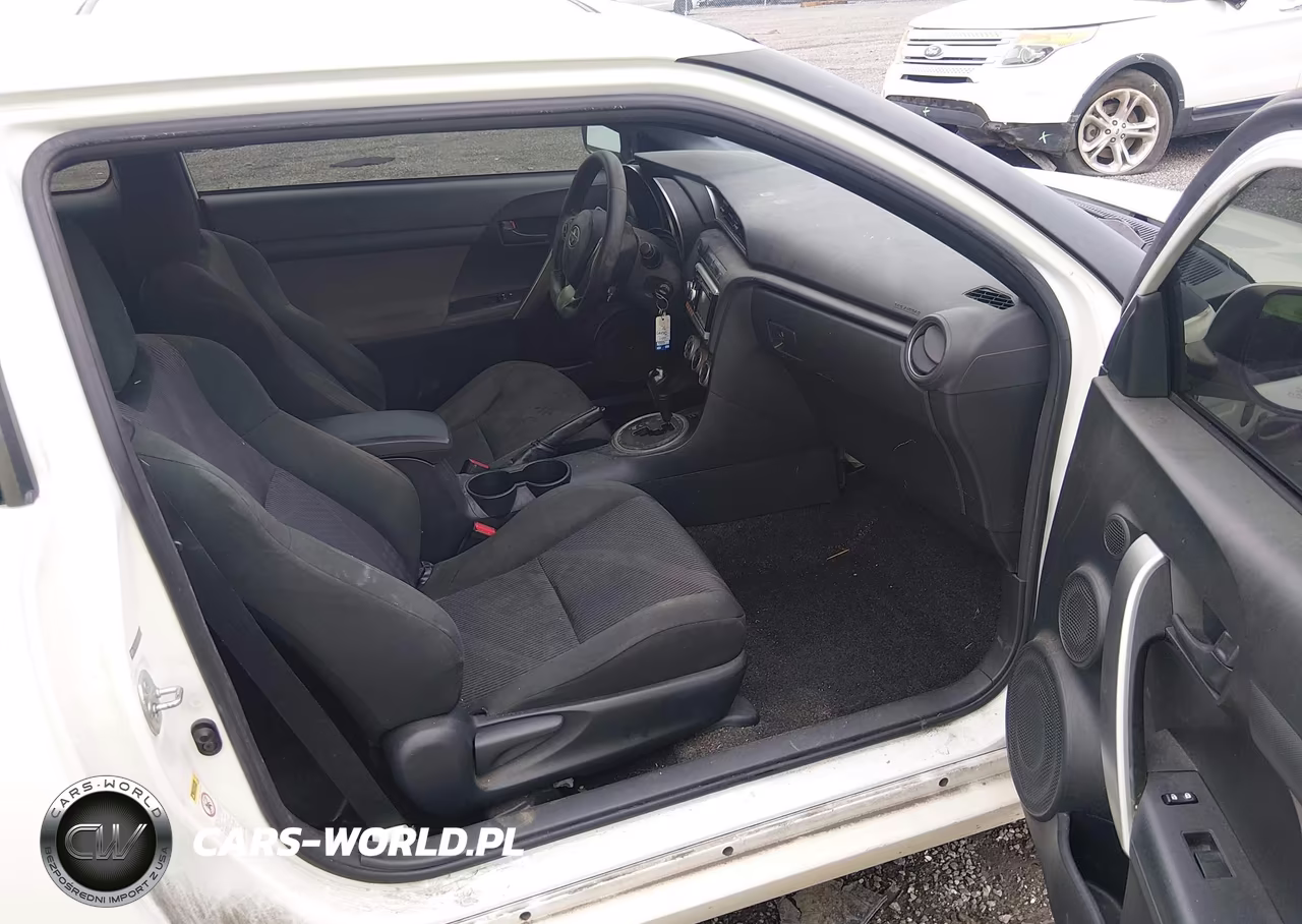 2011 Scion Tc VIN:JTKJF5C76B3017839 - 5
