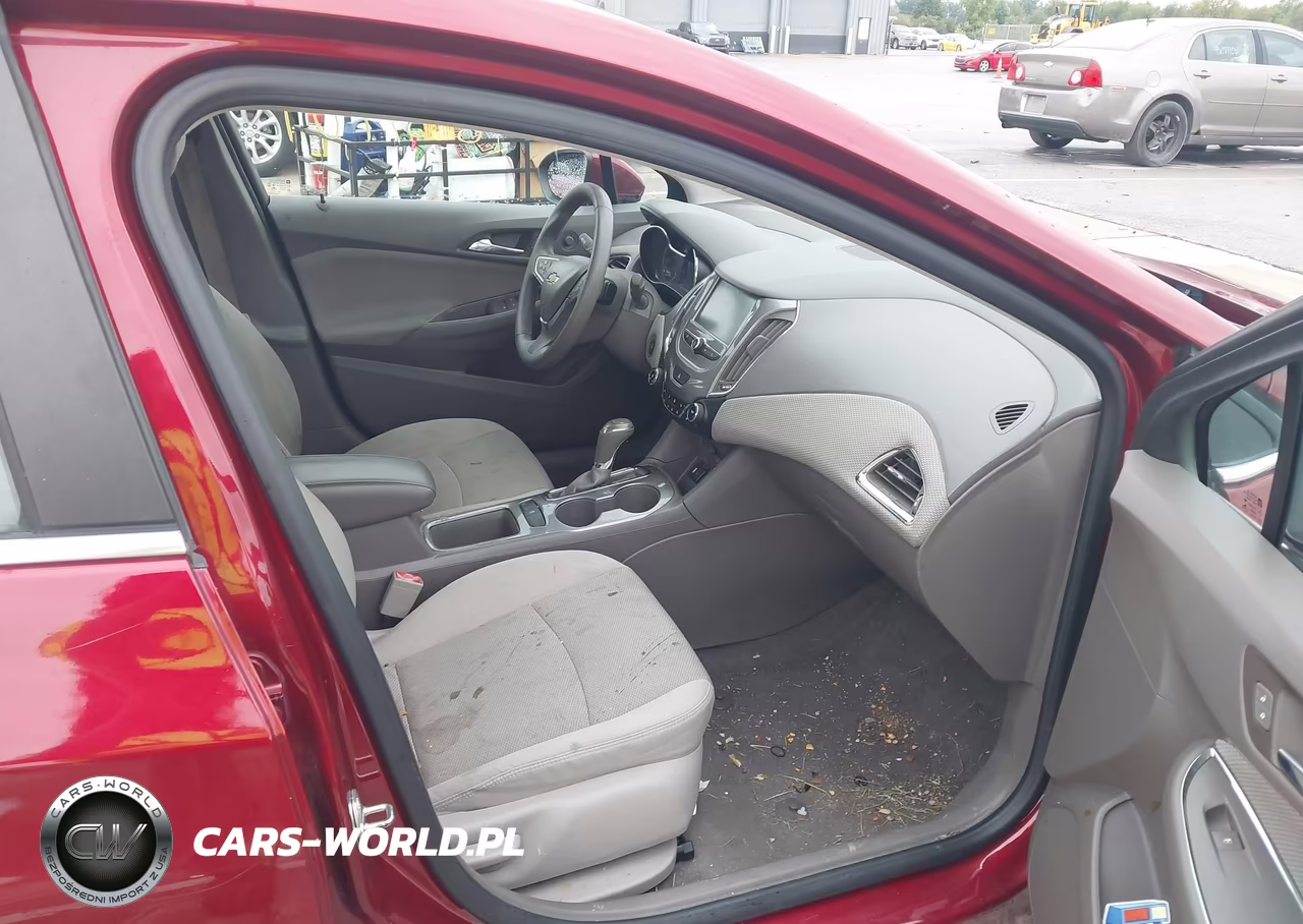 2017 Chevrolet Cruze Lt Auto VIN:1G1BE5SMXH7153116 - 5