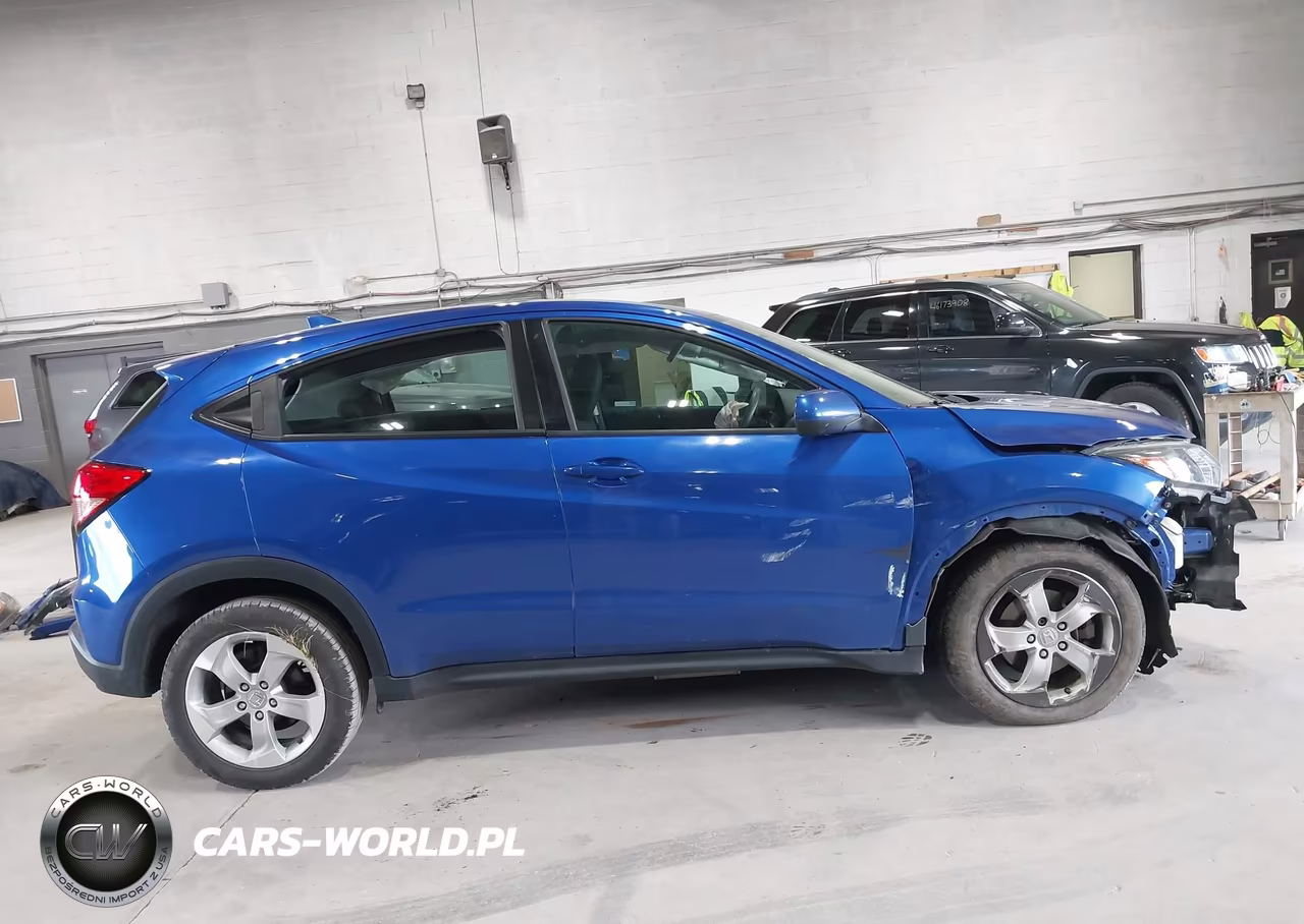 2018 Honda Hr-V Lx VIN:3CZRU6H35JM720822 - 14