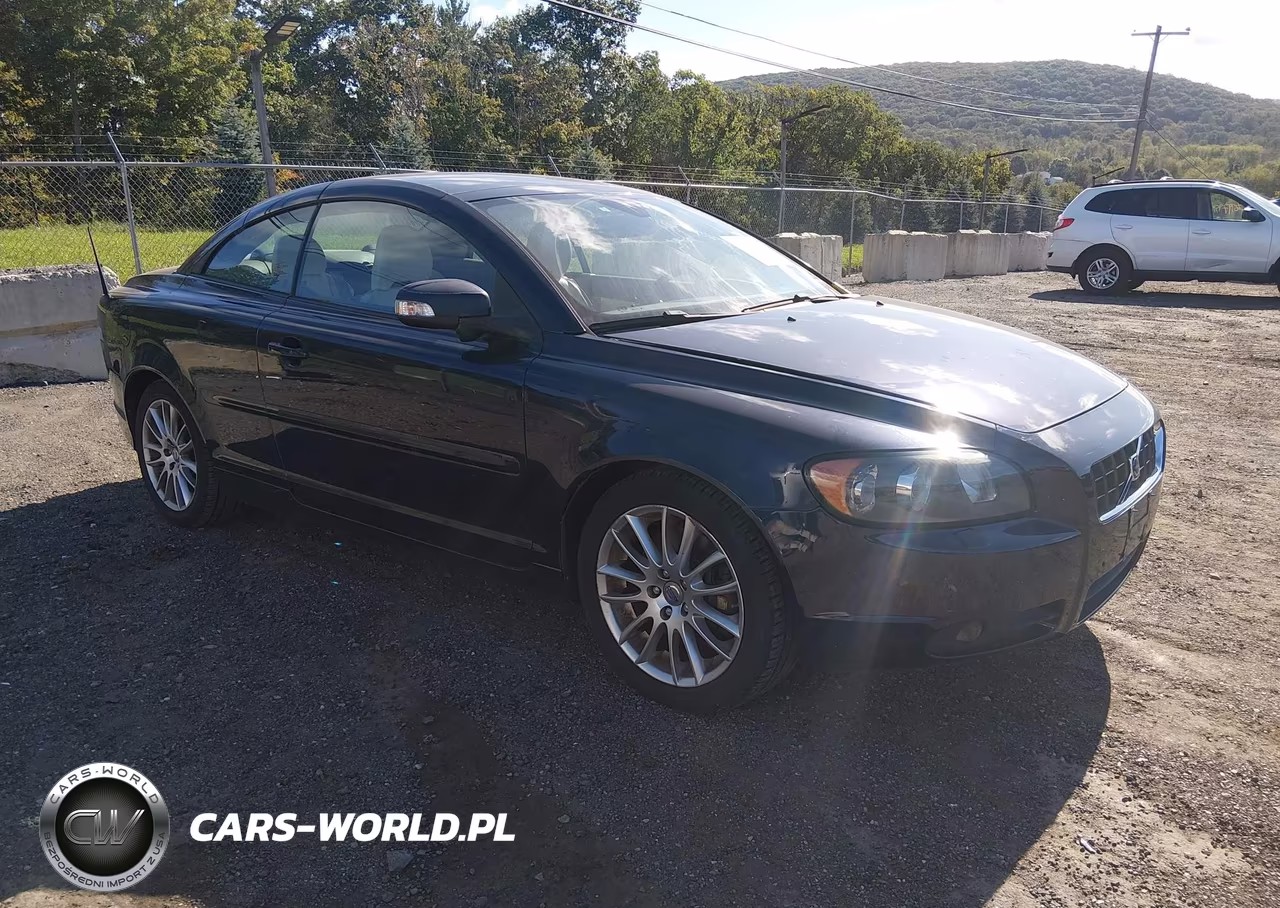 2009 Volvo C70 T5 M (Retail Only)