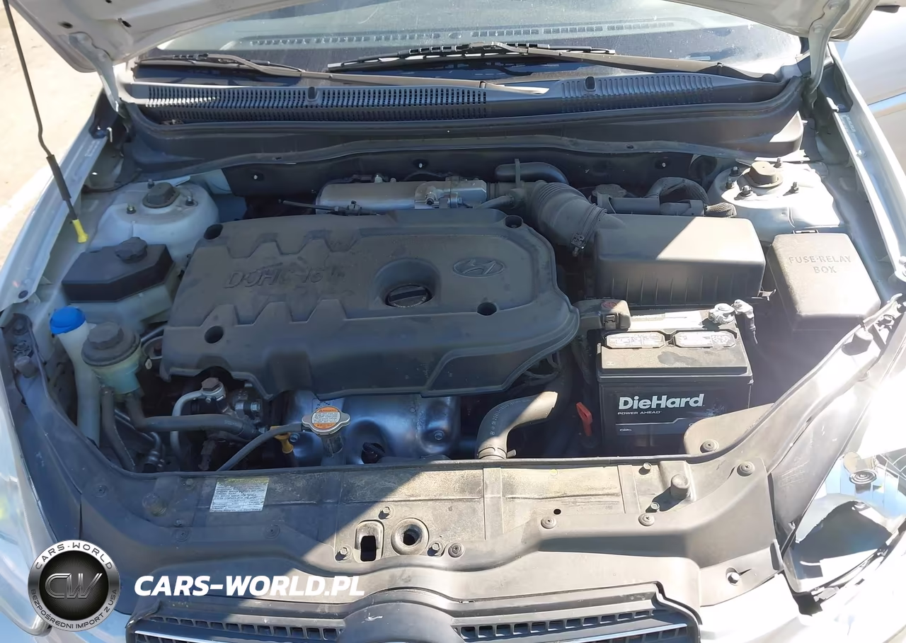 2008 Hyundai Accent Gls VIN:KMHCN46C98U261201 - 10
