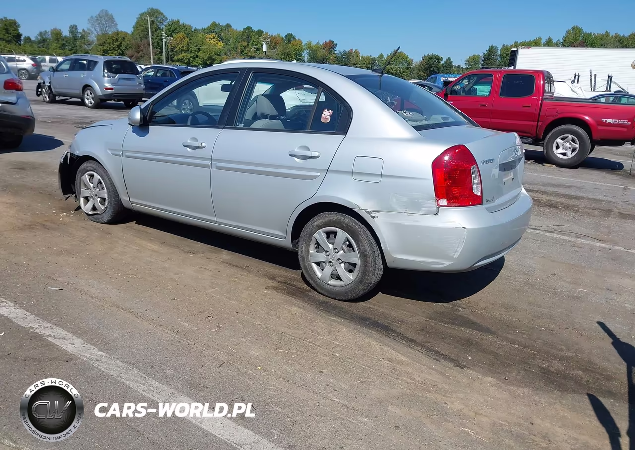 2008 Hyundai Accent Gls VIN:KMHCN46C98U261201 - 3