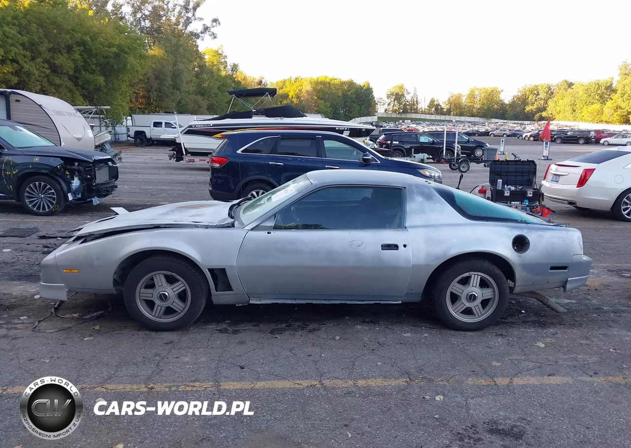 1987 Pontiac Firebird Trans Am VIN:1G2FW21F1HL218129 - 15