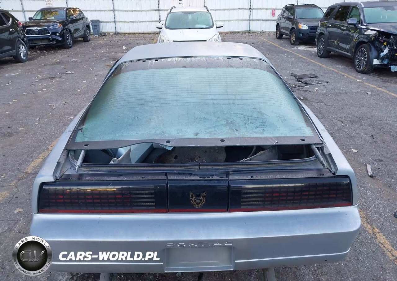1987 Pontiac Firebird Trans Am VIN:1G2FW21F1HL218129 - 17