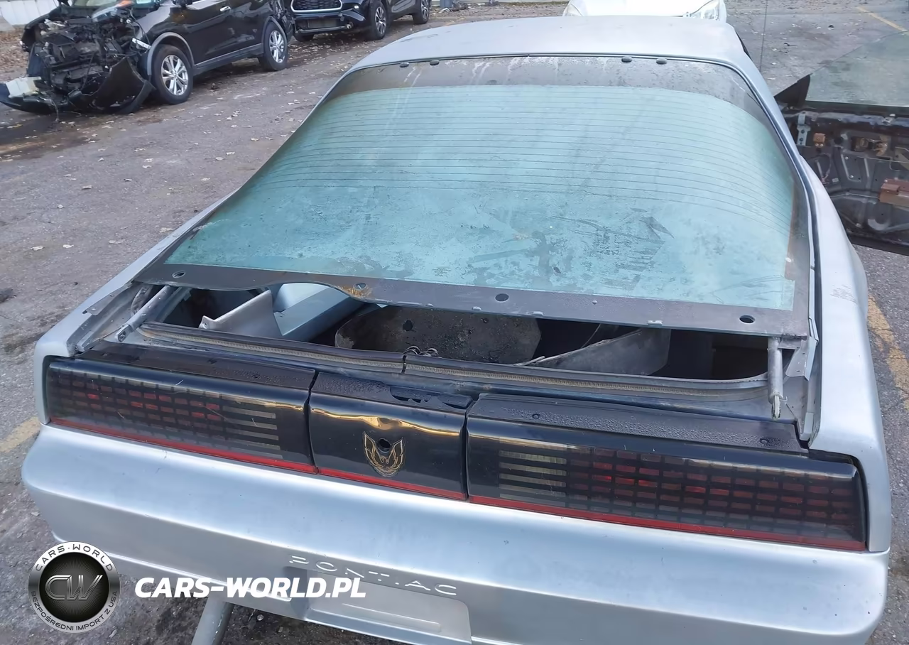 1987 Pontiac Firebird Trans Am VIN:1G2FW21F1HL218129 - 18