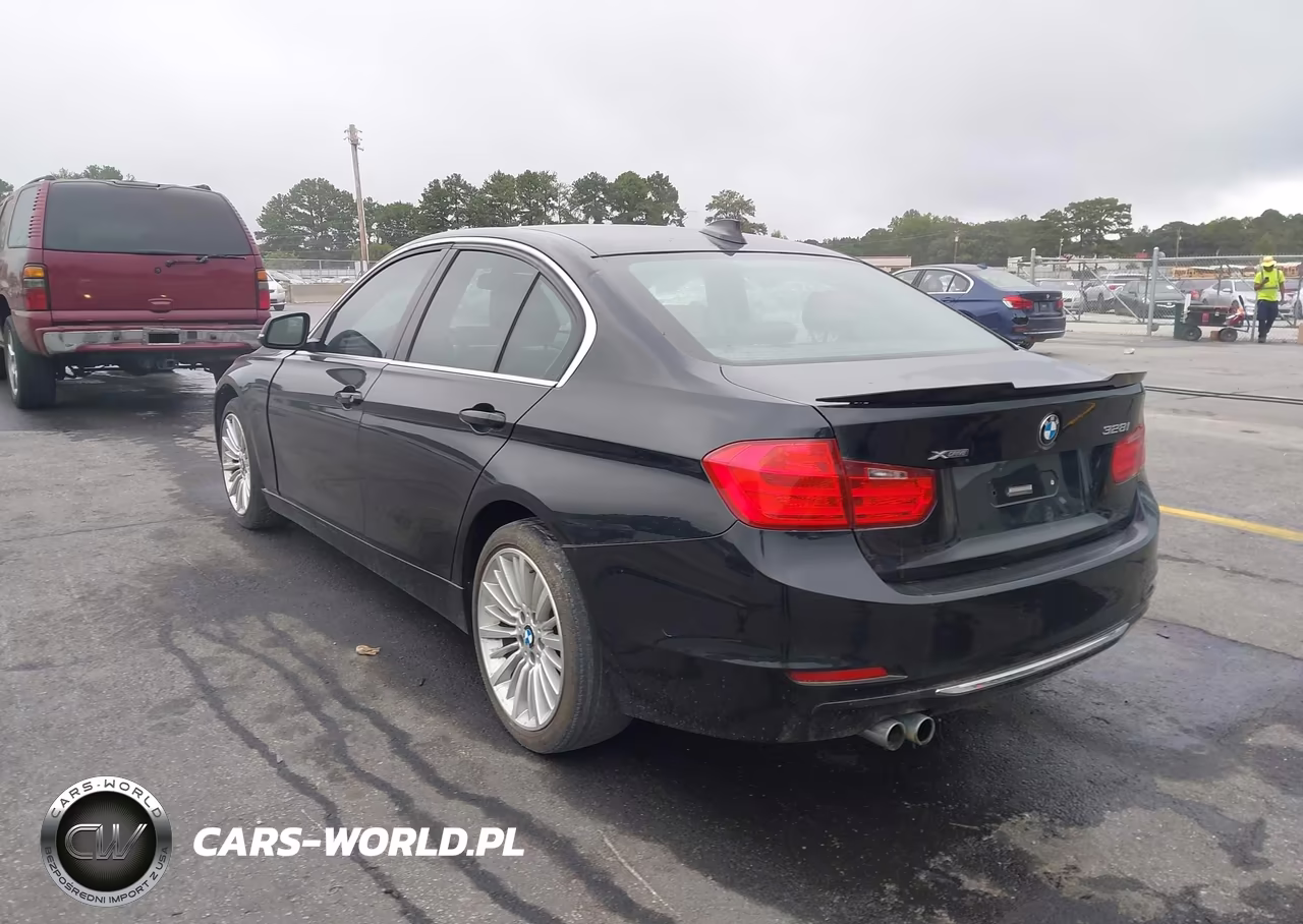 2014 BMW 328I xDrive VIN:WBA3B5G53ENS10119 - 3