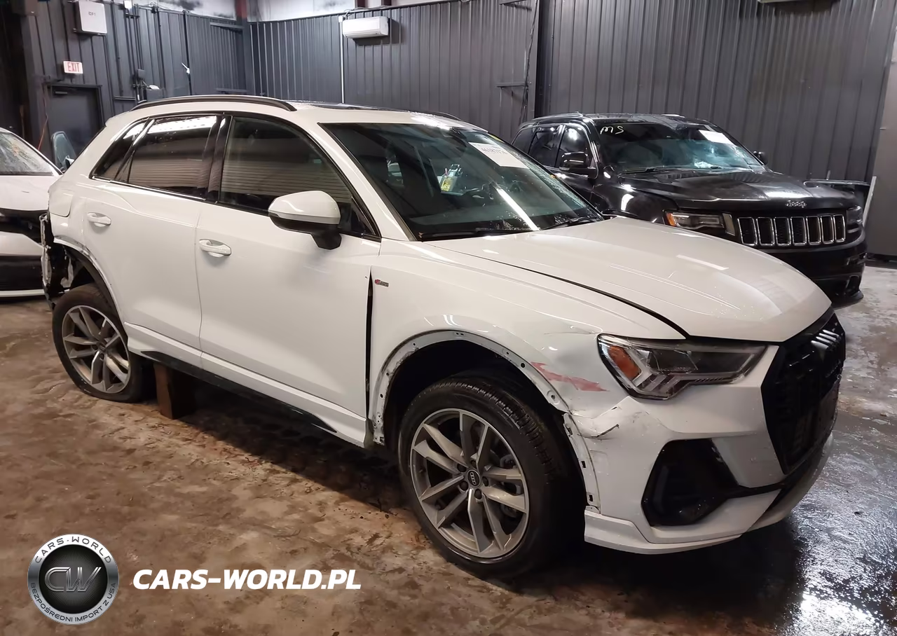 2022 Audi Q3 Premium Plus 45 Tfsi S Line Quattro Tiptronic – zdjęcie 1 z 18