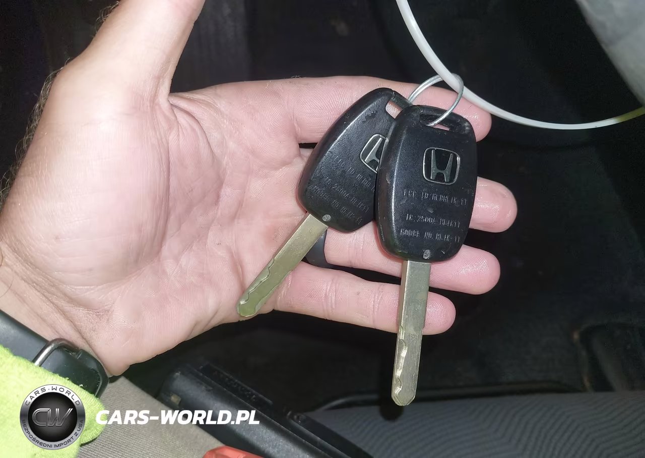2011 Honda Fit VIN:JHMGE8H35BC020855 - 11