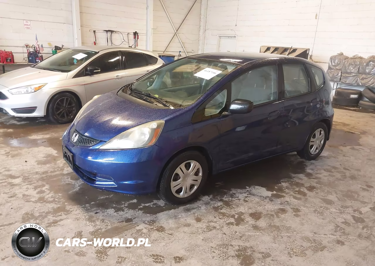 2011 Honda Fit VIN:JHMGE8H35BC020855 - 2