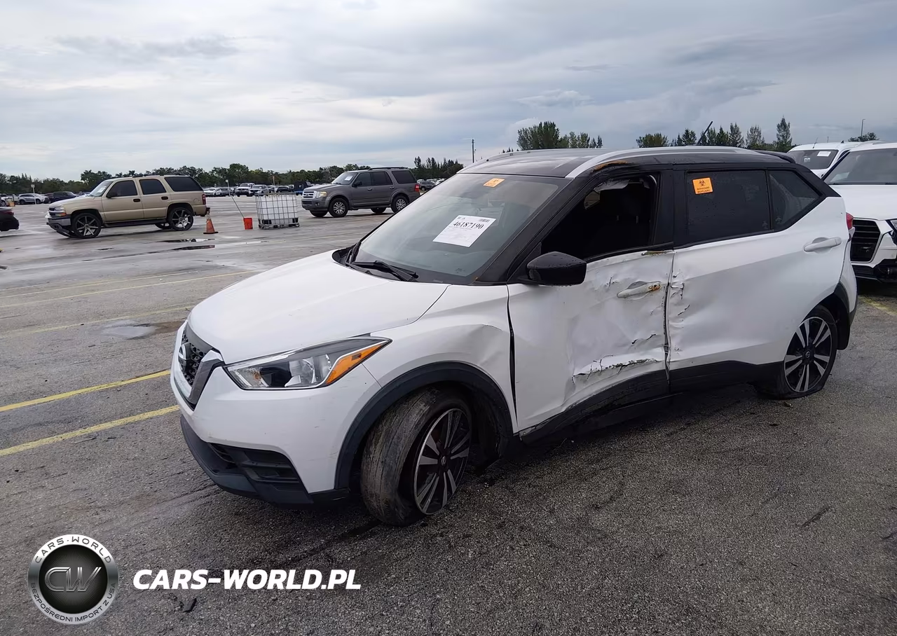 2018 Nissan Kicks Sv VIN:3N1CP5CU2JL545838 - 2