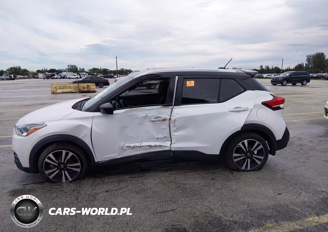 2018 Nissan Kicks Sv VIN:3N1CP5CU2JL545838 - 6