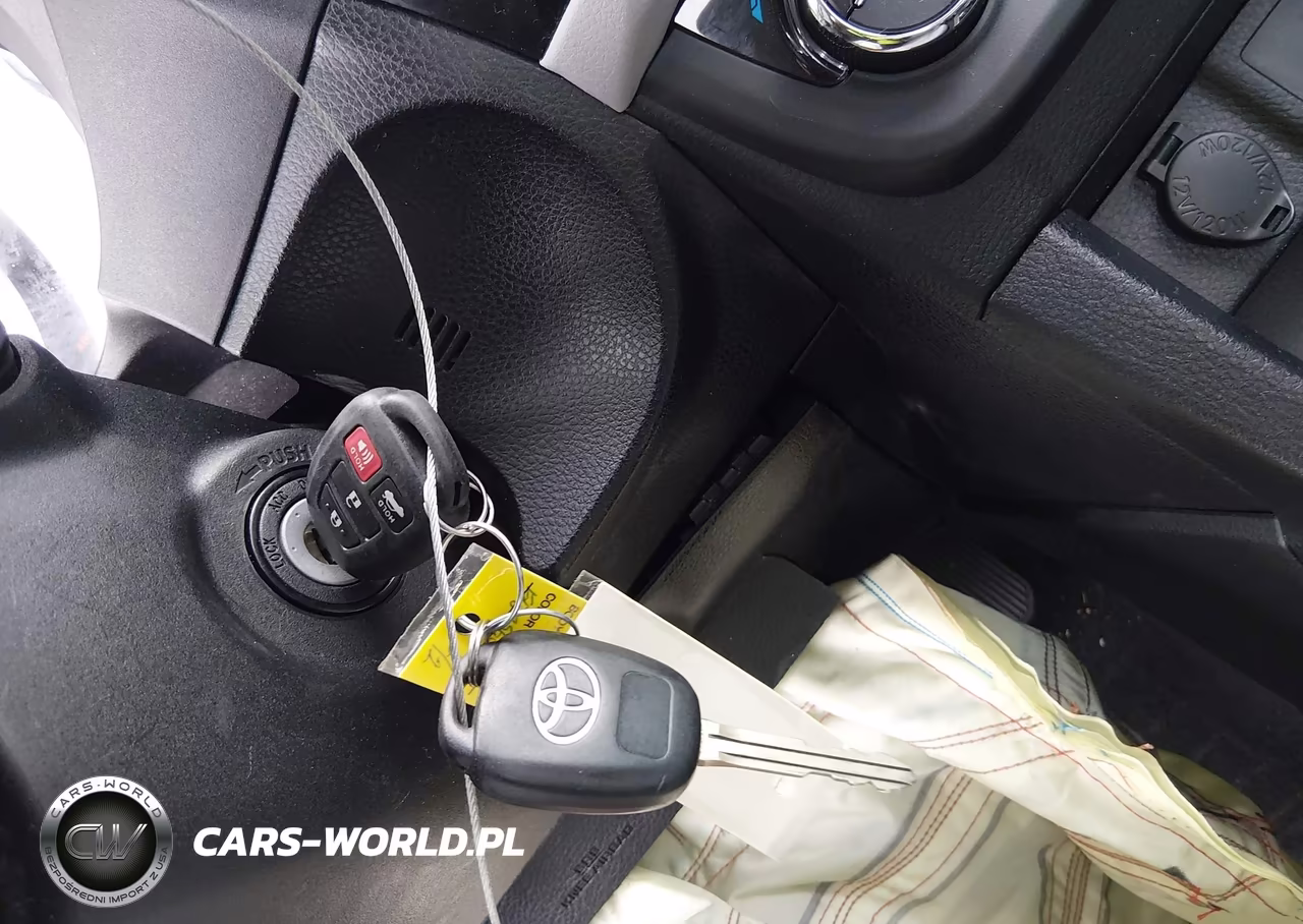 2014 Toyota Corolla Le VIN:2T1BURHE1EC035600 - 11