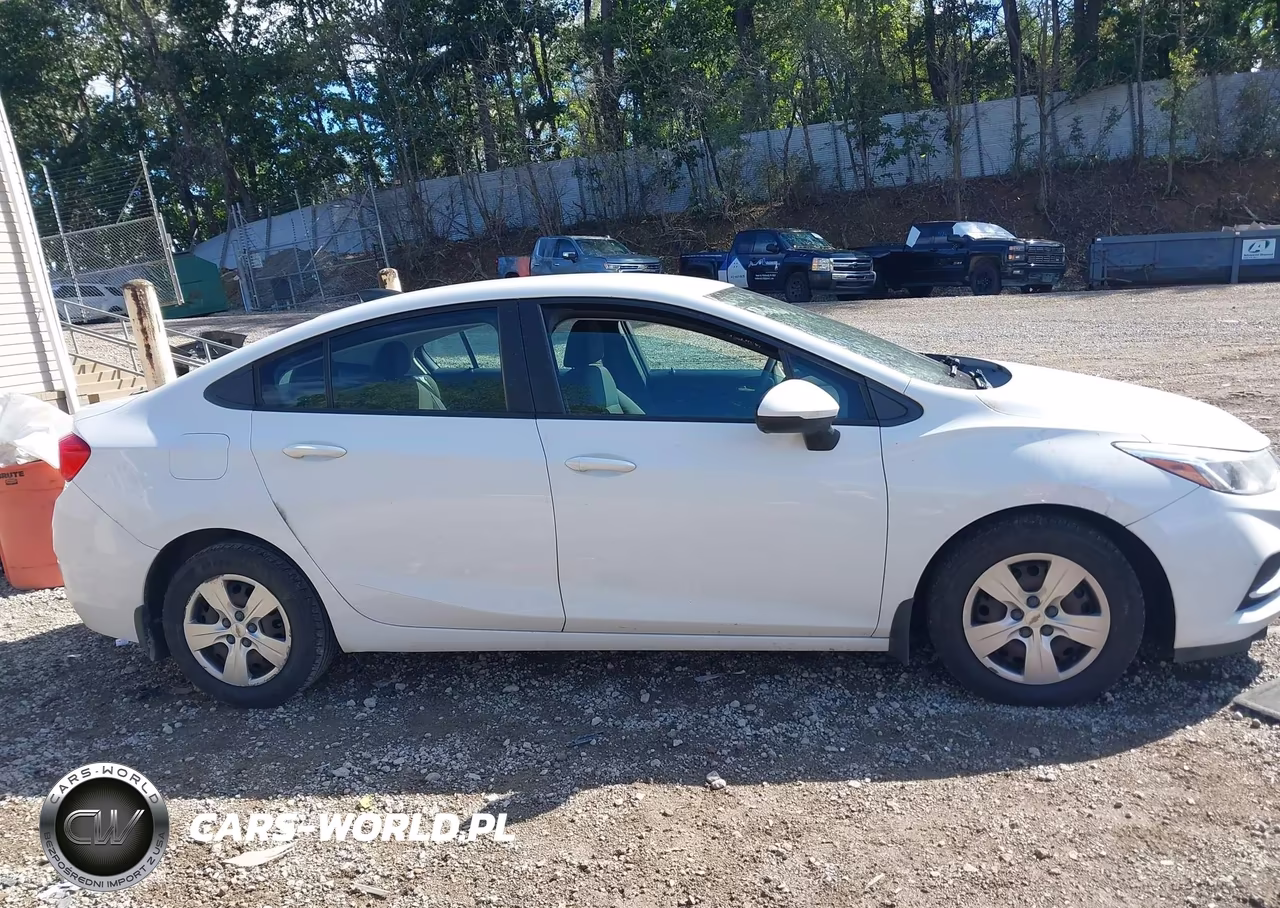2016 Chevrolet Cruze Ls Auto VIN:1G1BC5SM9G7247248 - 13