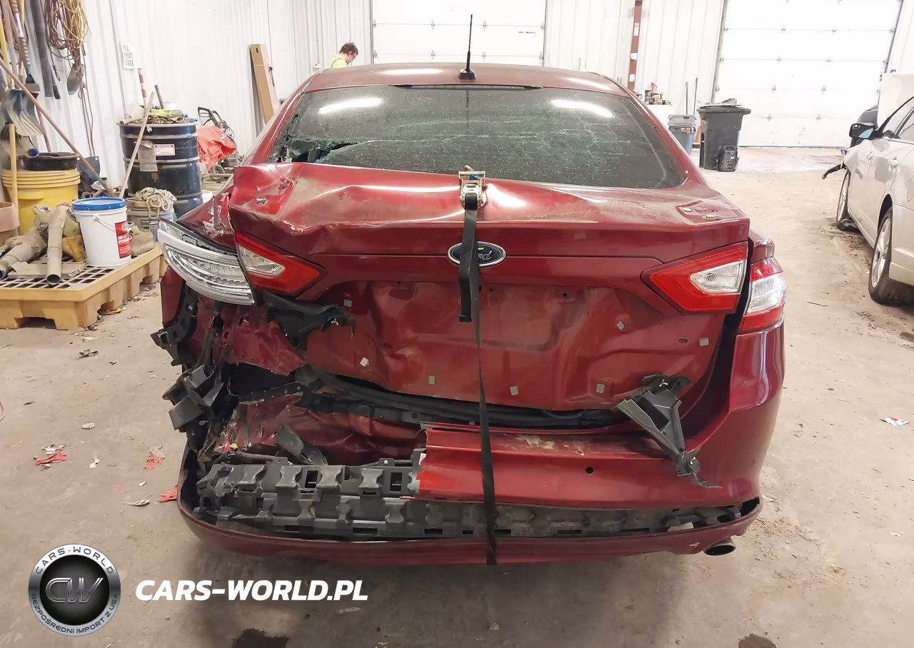 2016 Ford Fusion Energi Titanium VIN:3FA6P0SU3GR115343 - 6