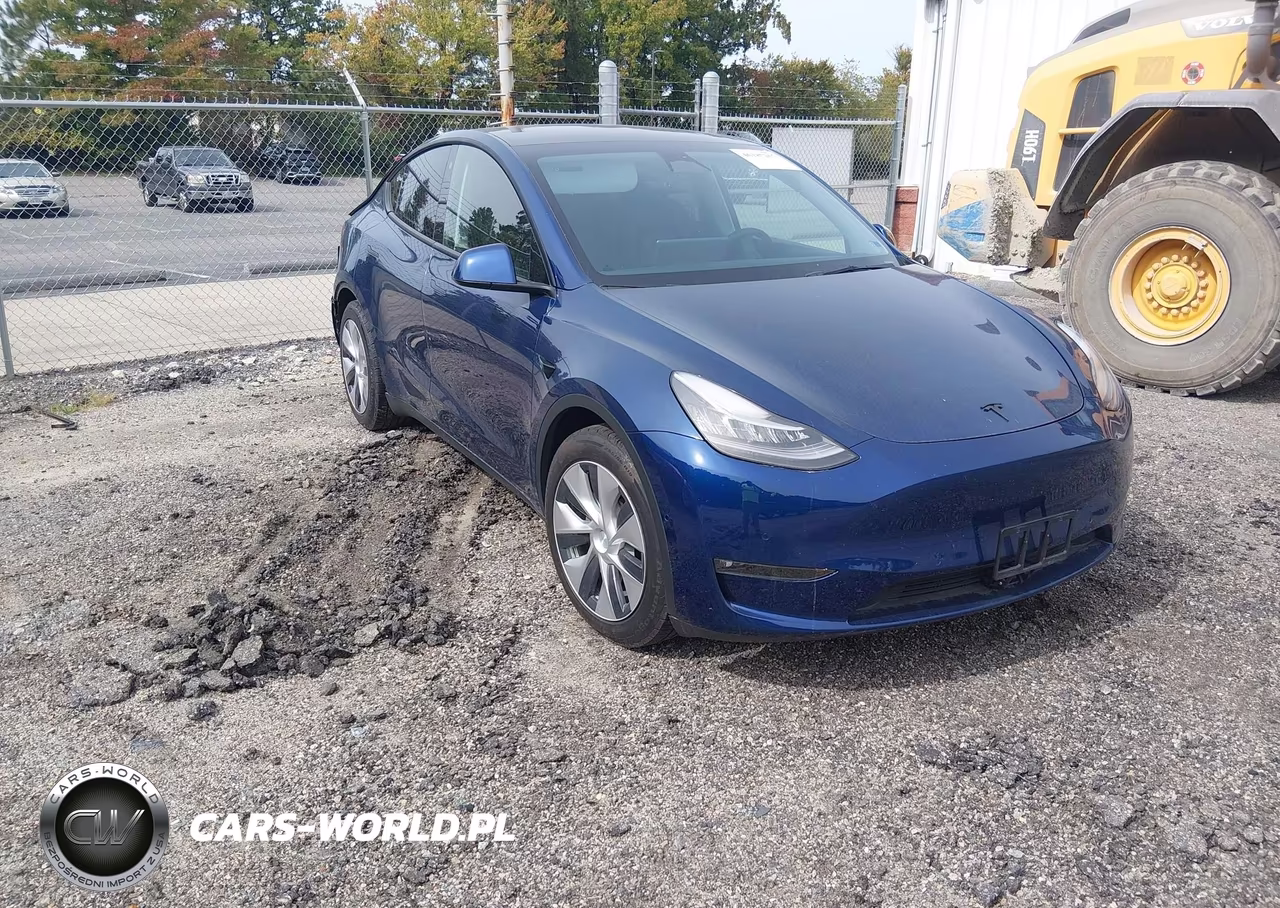 2021 Tesla Model Y Long Range Dual Motor All-Wheel Drive