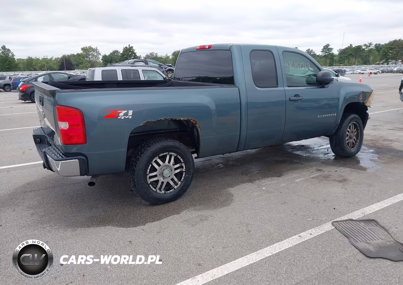 2008 Chevrolet Silverado 1500 Lt2 VIN:1GCEK19098Z270313 - 4