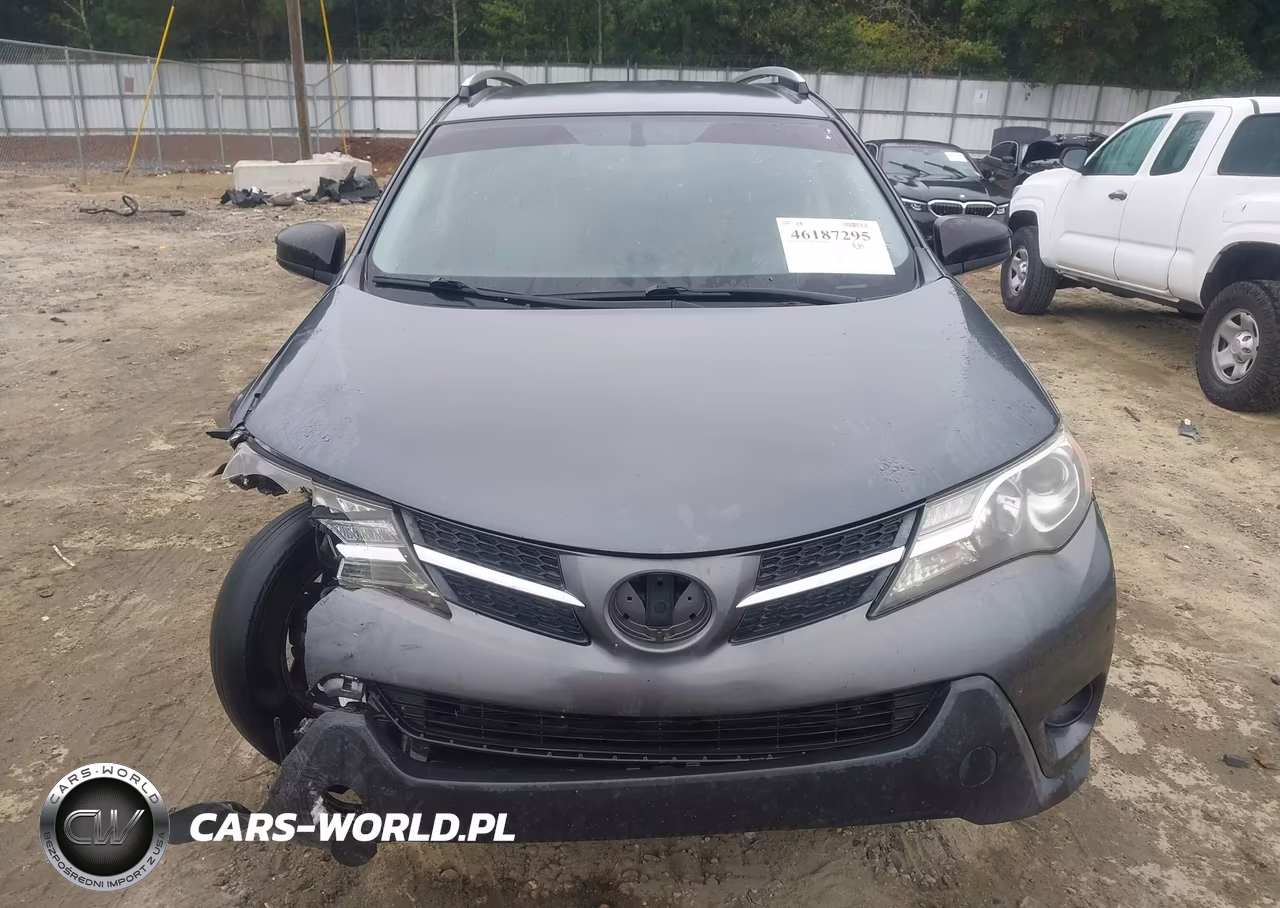 2015 Toyota Rav4 Le VIN:JTMZFREVXFD076602 - 12