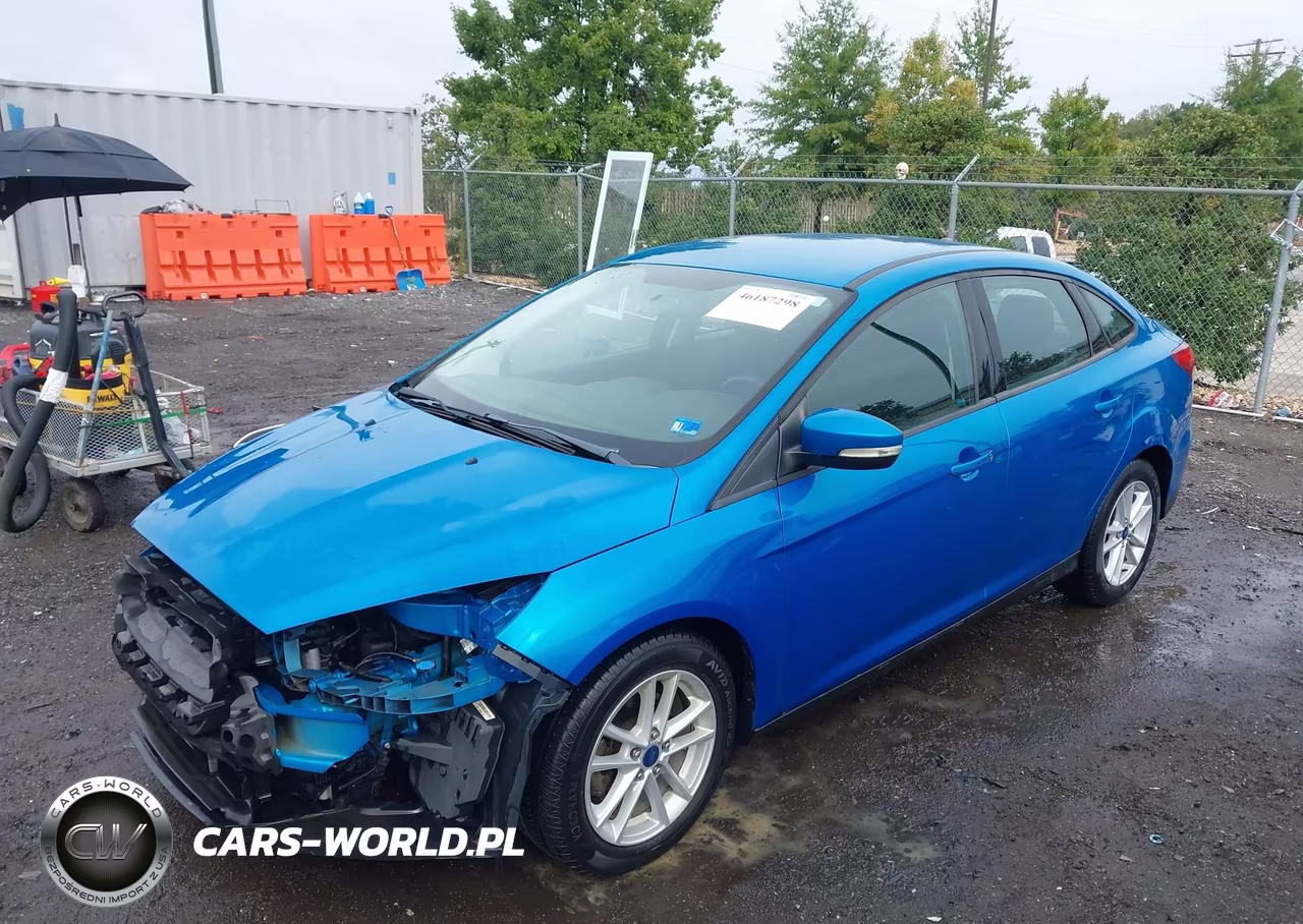 2017 Ford Focus Se VIN:1FADP3F20HL220746 - 2