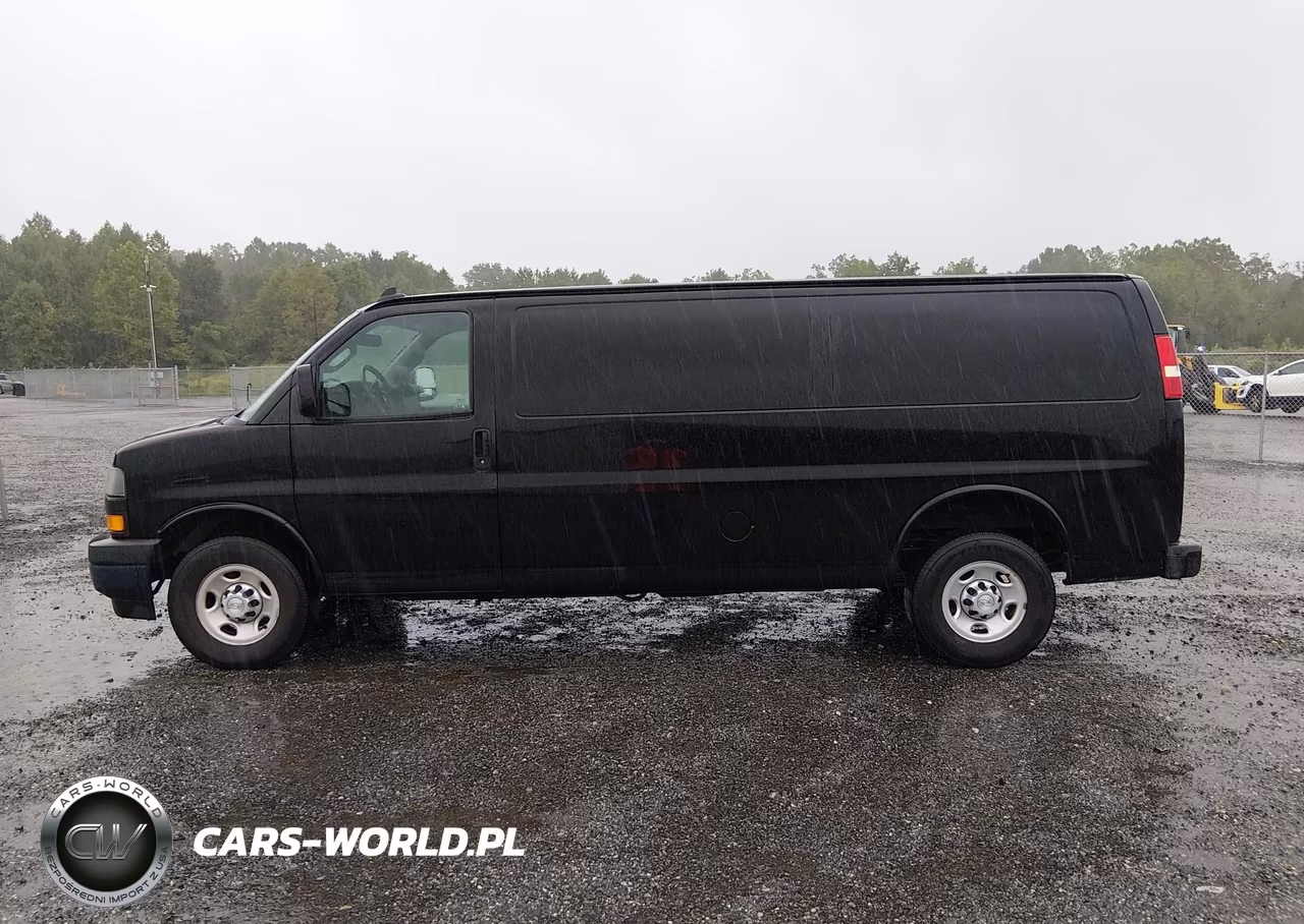 2018 Chevrolet Express 3500 Work Van VIN:1GCZGHFG2J1258358 - 19