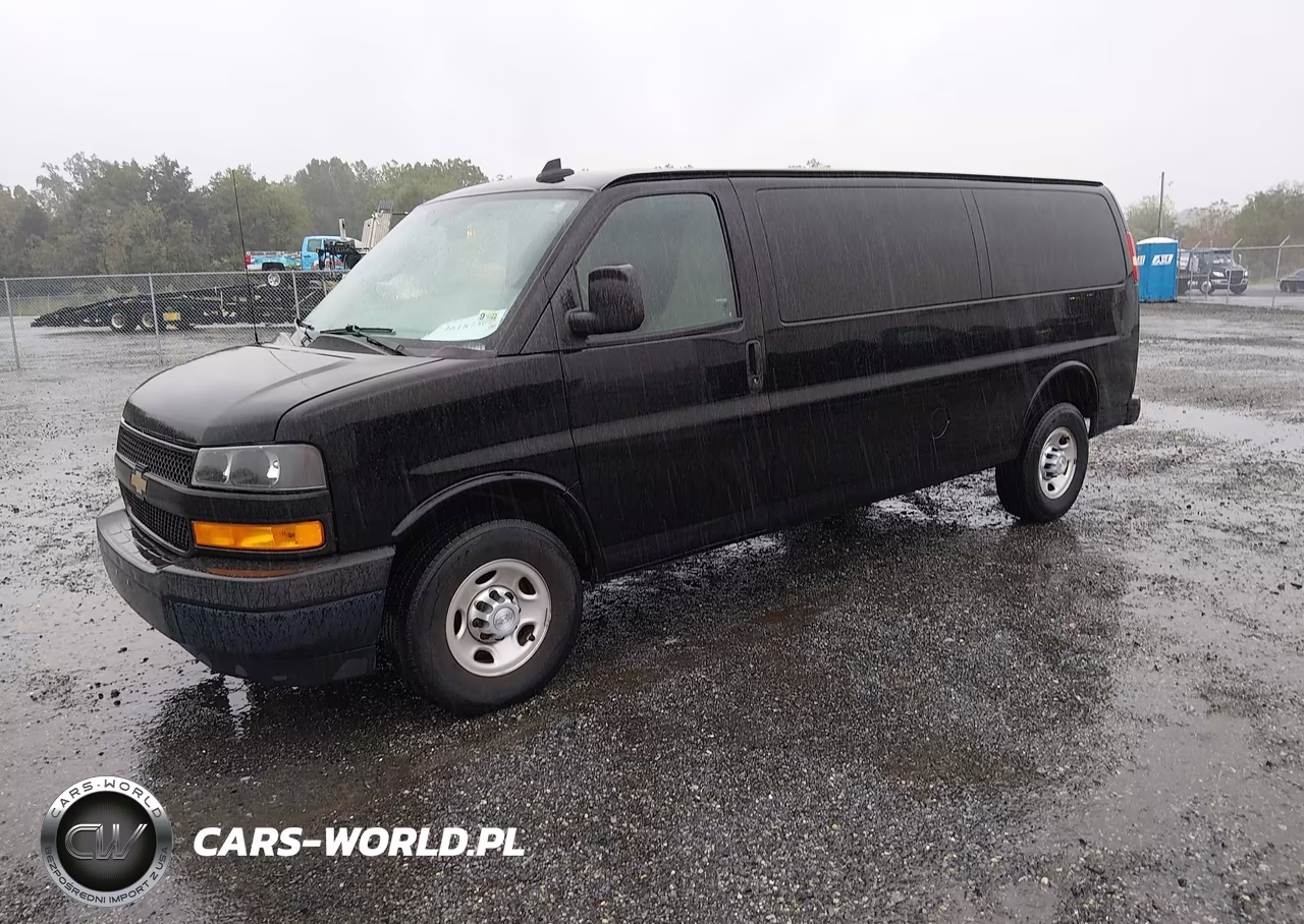 2018 Chevrolet Express 3500 Work Van VIN:1GCZGHFG2J1258358 - 2